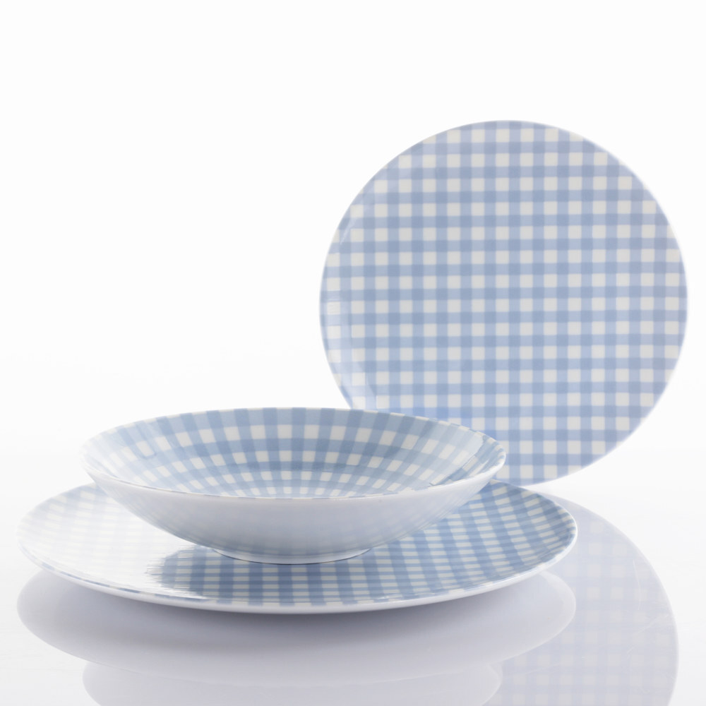 Blue plates 1