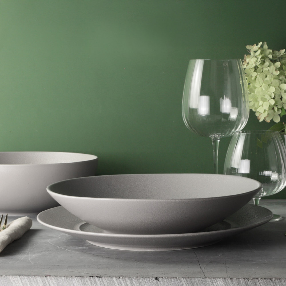 Terrea Grey round pasta
